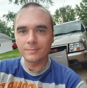 Meet your Posher, Adam